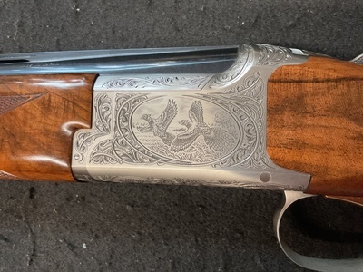 Browning B525 Grade 5 Limited Edition Over and Under 12 Bore/gauge