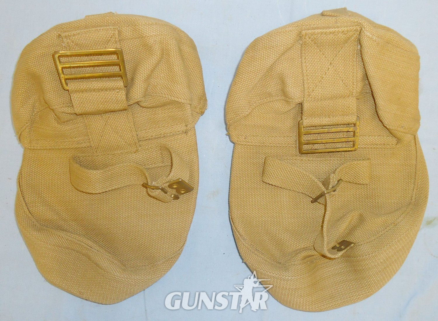  Original British WWII Dated M.E.Co Lewis Machine Gun Drum Pouch Carrier Set (Two) Pouches. MISC 831. Original British WWII Dated M.E.Co Lewis Machine Gun Drum Pouch Carrier Set (Two) Pouches. MISC 831.  Antique & Militaria