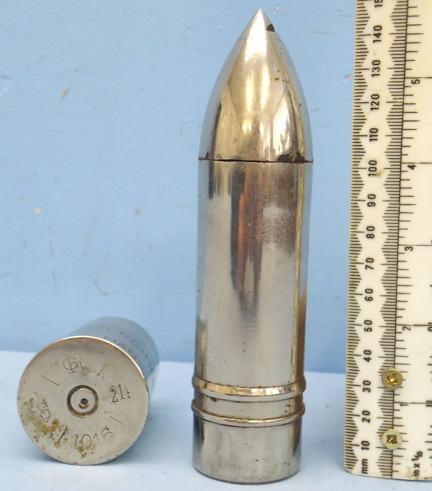 INERT DEACTIVATED. WW1 Austrian, 1916 Dated, George Roth 37MM Trench Gun (3.7 cm Infanteriegeschütz M.15) (37x57R) High Explosive Bouncing Presentation Round. Sn - 21687 INERT DEACTIVATED. WW1 Austrian, 1916 Dated, George Roth 37MM Trench Gun (3.7 cm Infanteriegeschütz M.15) (37x57R) High Explosive Bouncing Presentation Round. Sn - 21687  Other Ammunition