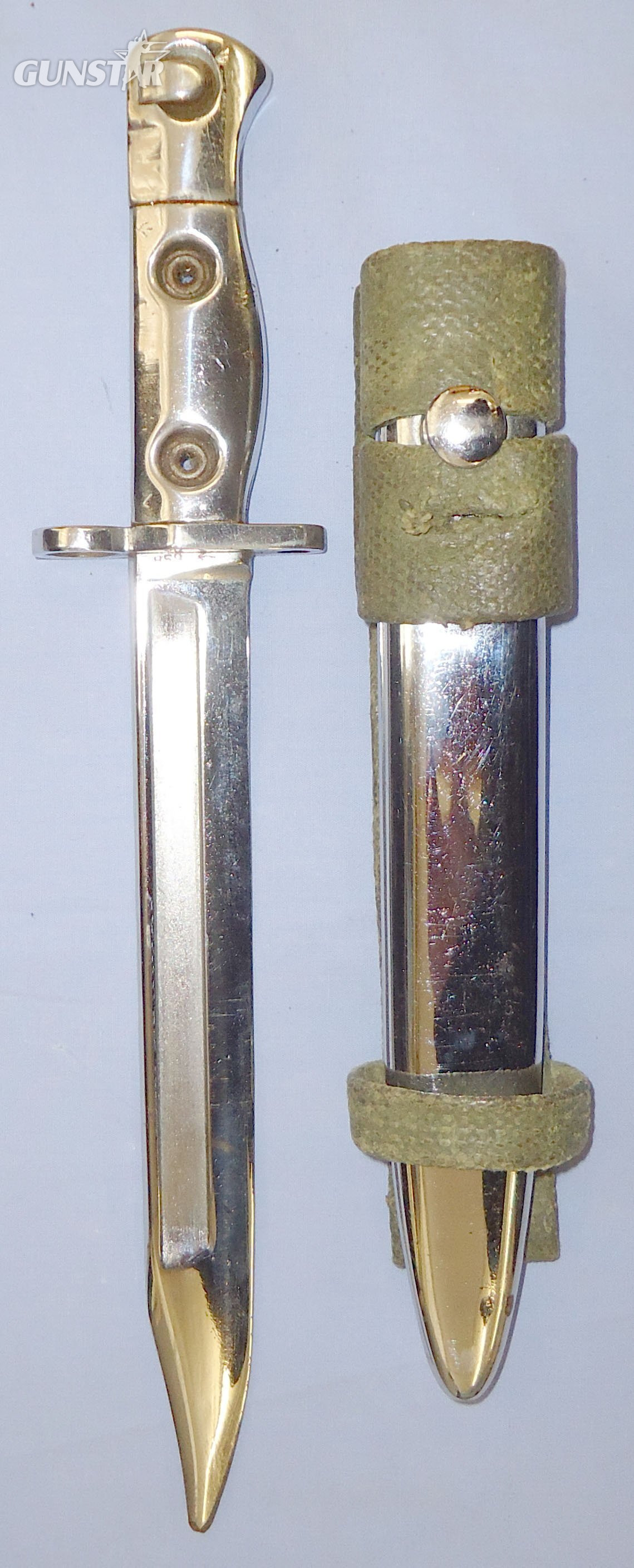 British (Chromed for Parade) SLR L1A3 Dated 1959 Bayonet by Birmingham Small Arms with Scabbard and Webbing Frog. BAYO 391. Bayonet in 