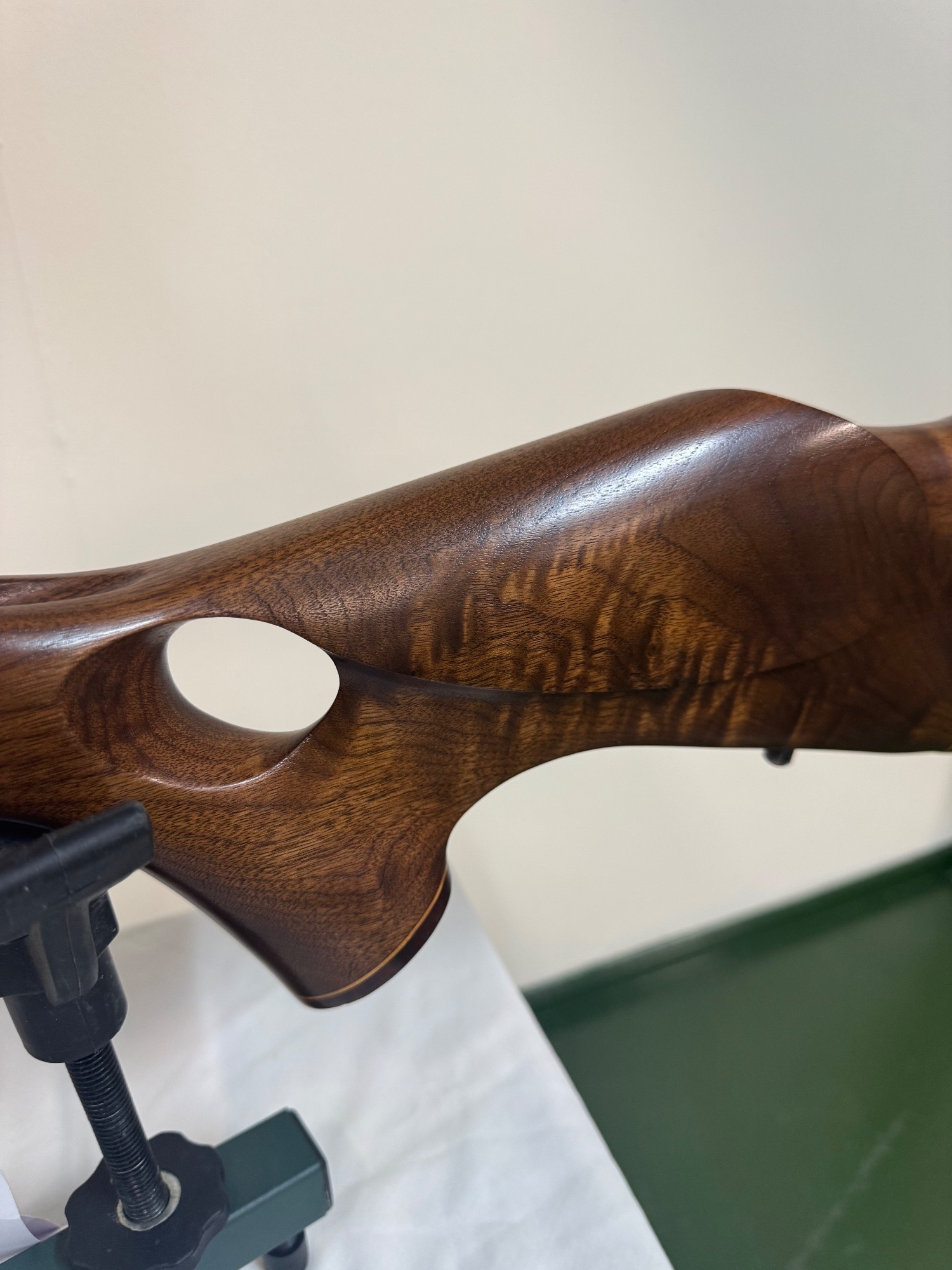 CZ 452 - 2E American in 177 HMR Rifle. Screw cut . Mod available 452-2E American Bolt Action .177 Rifle 