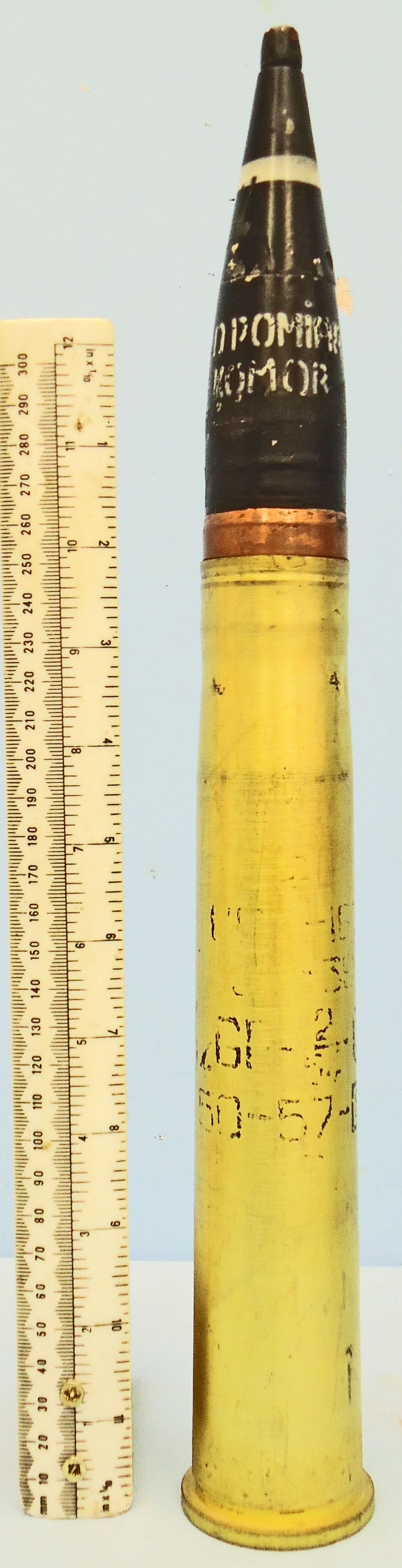 INERT DEACTIVATED. Russian, Unfired, MINT, 37mm (37x252R) High Explosive (H.E) Model 1939 Gun Round. - O 2229 INERT DEACTIVATED. Russian, Unfired, MINT, 37mm (37x252R) High Explosive (H.E) Model 1939 Gun Round. - O 2229  Other Ammunition - {CATEGORY} in 