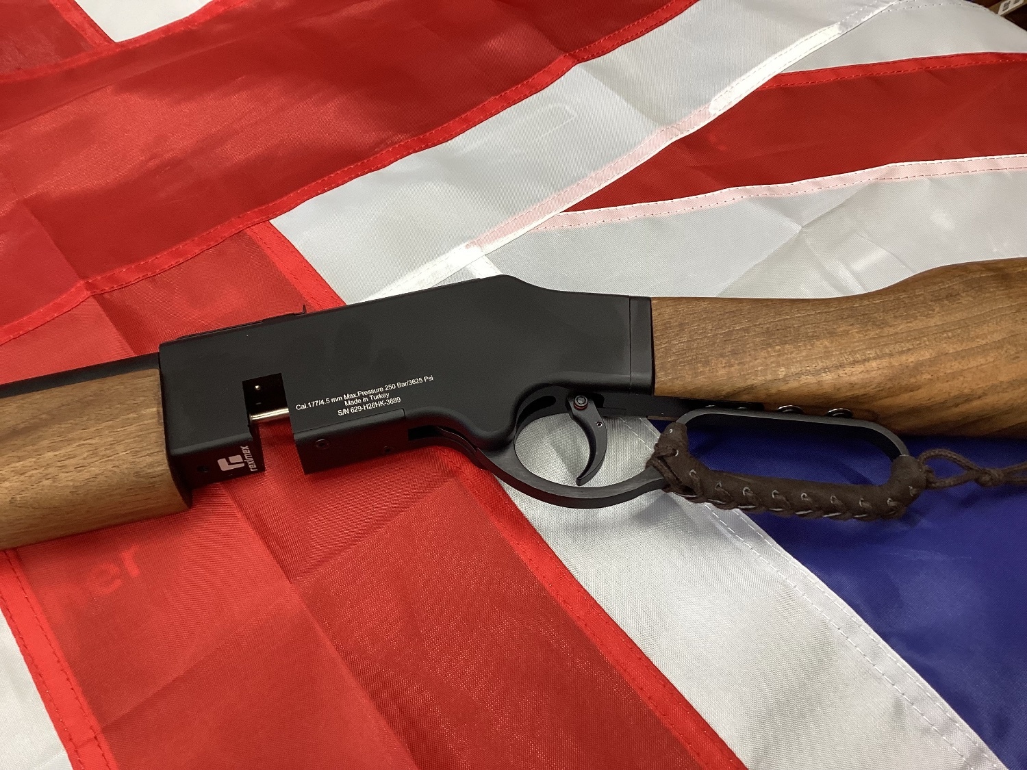 Reximex LIEVA - BLACK .177 