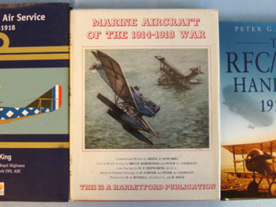 4 Reference Books On Air Pistols and Air Rifles By Two Different Authors. 4 Reference Books On Air Pistols and Air Rifles By Two Different Authors.  Other Accessory