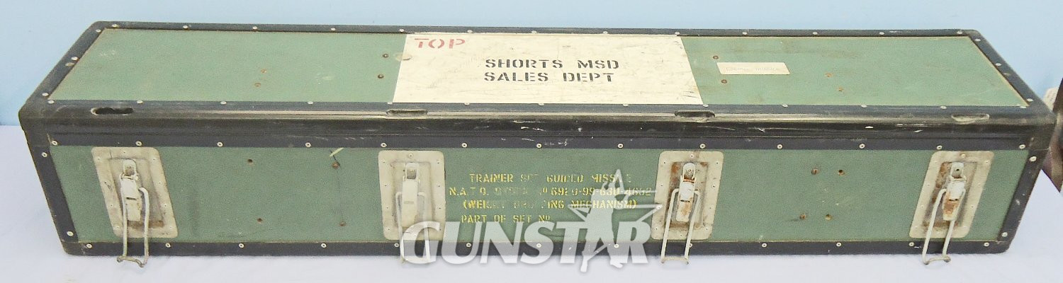 DEACTIVATED INERT. British, Shorts Missile Systems of Belfast, Javelin, FACTORY SECTIONED, Surface to Air Missile Serial Number 001, 1982 Dated, in Transit Container With Paperwork. Sn - 22650 DEACTIVATED INERT. British, Shorts Missile Systems of Belfast, Javelin, FACTORY SECTIONED, Surface to Air Missile Serial Number 001, 1982 Dated, in Transit Container With Paperwork. Sn - 22650  Other Ammunition - {CATEGORY}