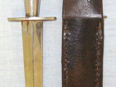 RARE**WW2 Era Nickel Plated All Steel Hilt Variant Fairbairn Sykes FS Commando Fighting Knife & Scabbard. Sn 21845 Knive