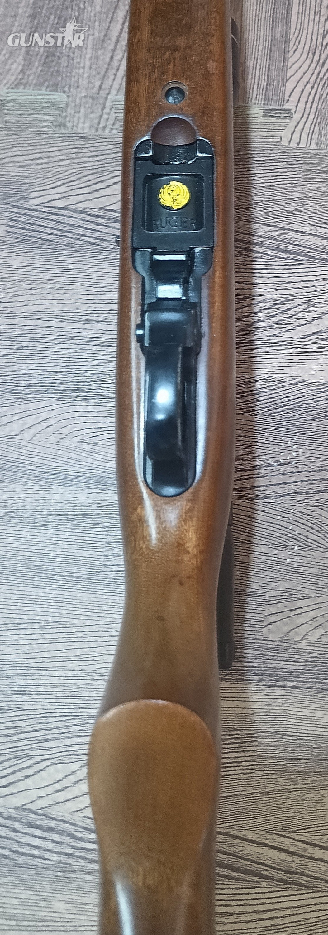  Ruger 10/22 Semi-Auto .22 Long Rifle (.22 LR) Rifle