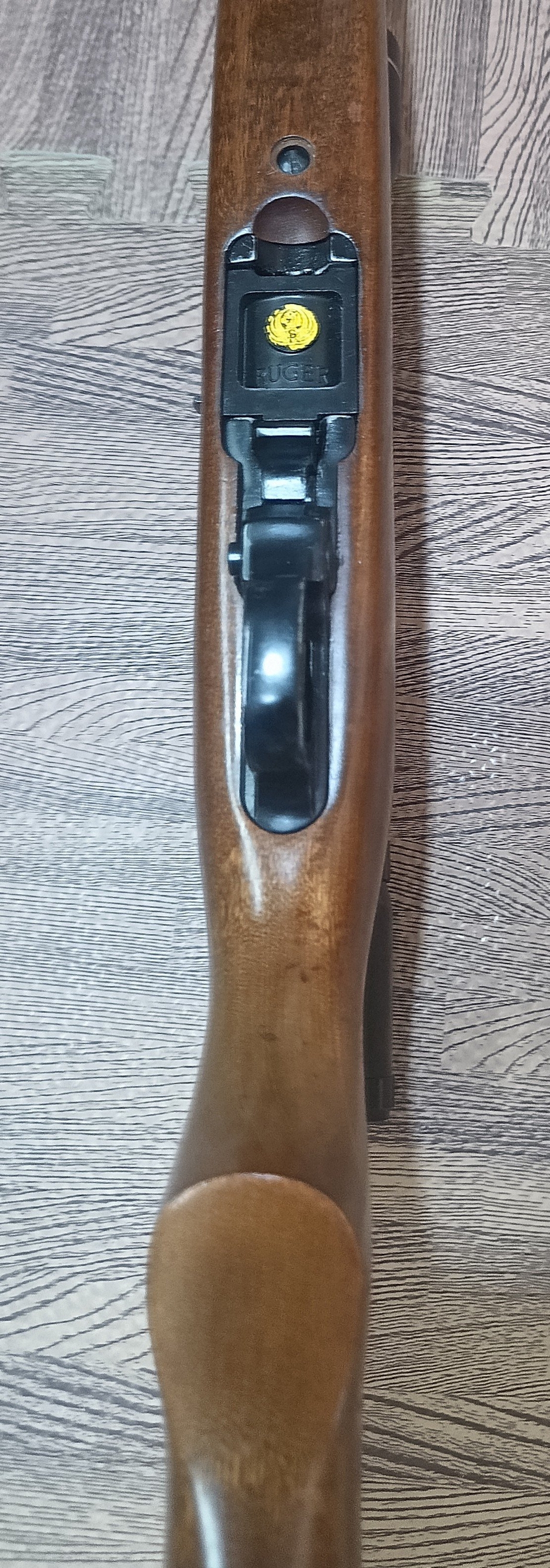  Ruger 10/22 Semi-Auto .22 Long Rifle (.22 LR) Rifle