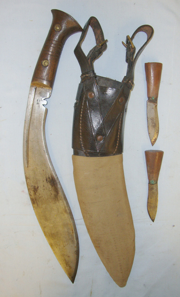  WW1 Era M13 British Army In India Gurkha Kukri, 2 Skinners, Scabbard Leather Fro Knive