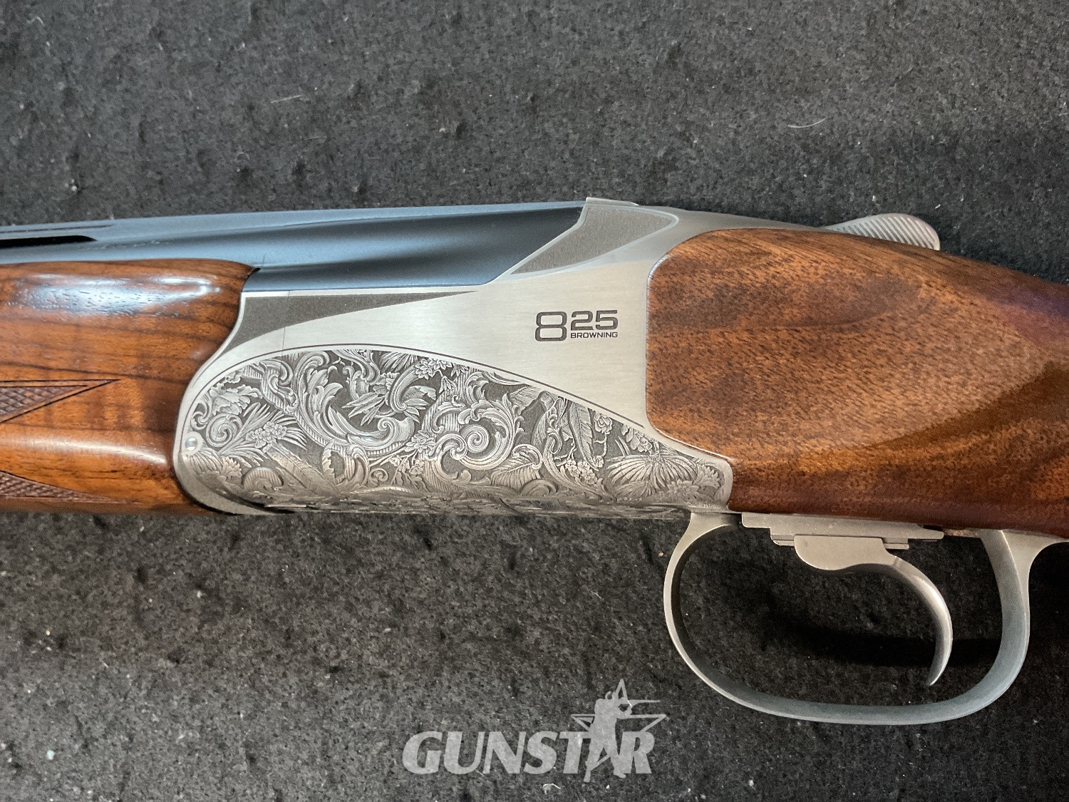 Browning B825 Pro Trap Over and Under 12 Bore/gauge in 