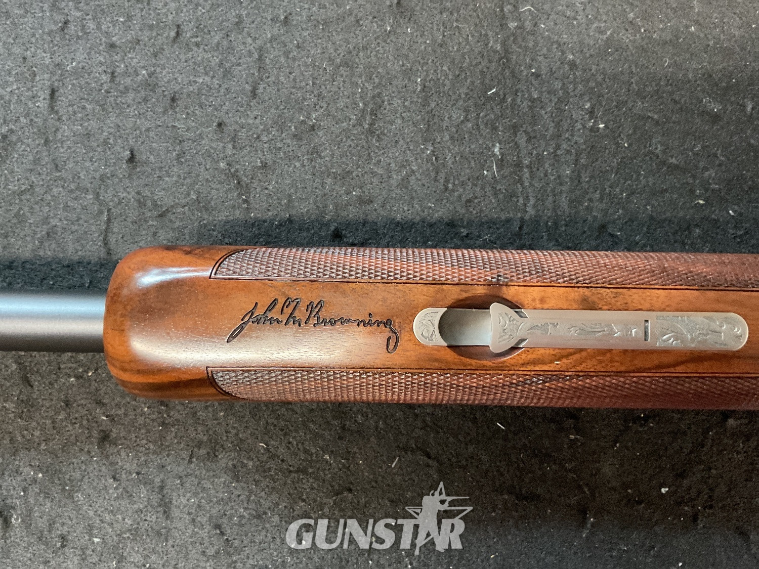 Browning B825 Pro Trap Over and Under 12 Bore/gauge 