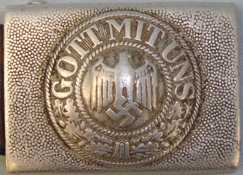  A 1937 Nazi German Army Buckle imprinted - ‘GOTT MIT UNS’ ‘God is with us’. N 86 A 1937 Nazi German Army Buckle imprinted - ‘GOTT MIT UNS’ ‘God is with us’. N 86 Antique & Militaria