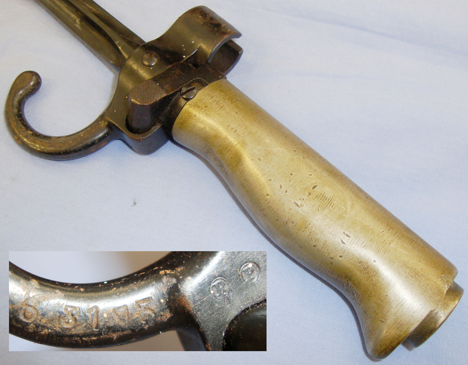 French ‘Shortened Cadet’ Lebel M1886/93 Bayonet and Scabbard. 20672:26. Bayonet