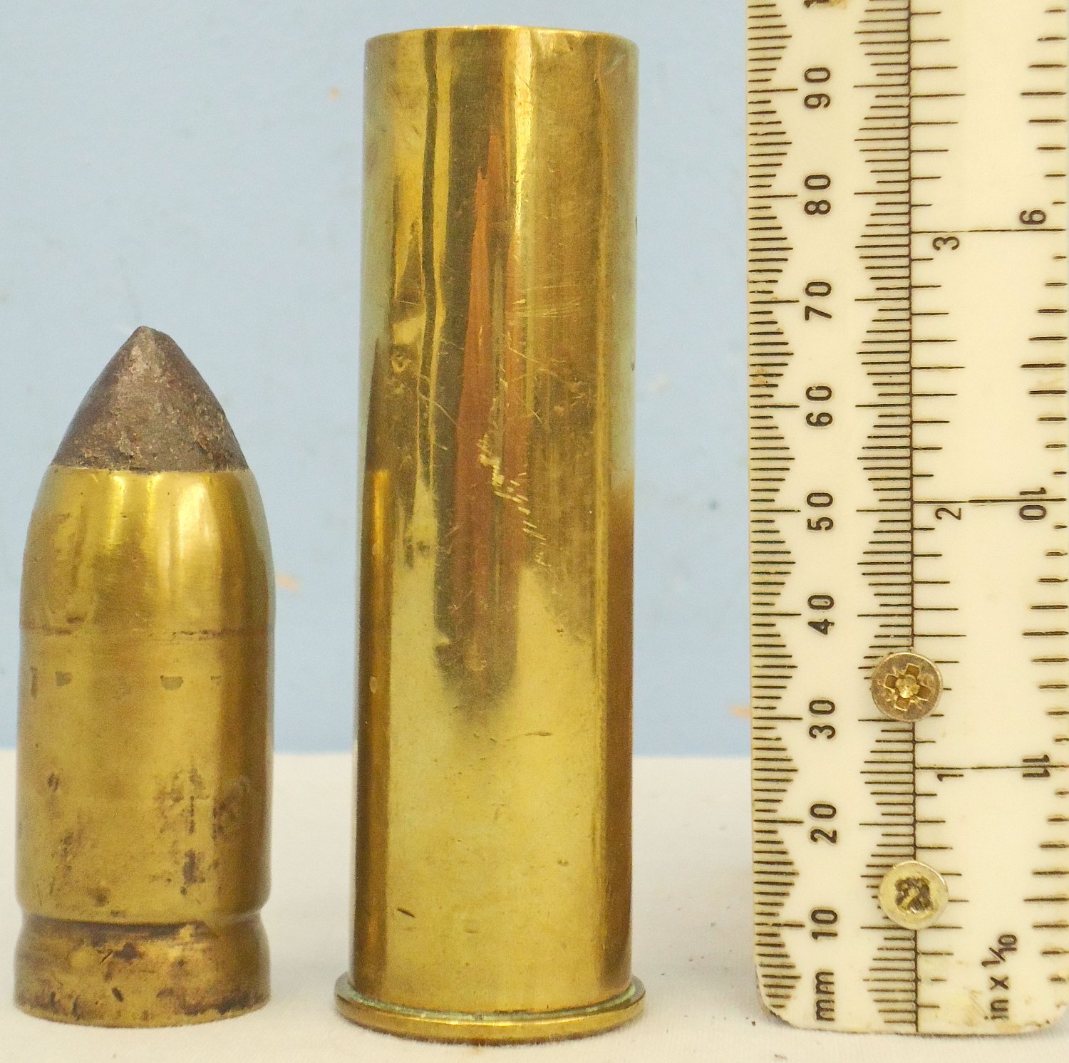  DEACTIVATED INERT. British, 1884 Dated, 1” Nordenfelt (25.4x95R) Ball Mark IV Round. - O 2207 DEACTIVATED INERT. British, 1884 Dated, 1” Nordenfelt (25.4x95R) Ball Mark IV Round. - O 2207  Other Ammunition