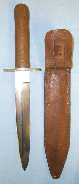  Second Italo-Ethiopian War Italian Fascist, MVSN (Milizia Voluntaria Sicurezza Nationale) Dagger & Scabbard Captured & Re-Used By Ethiopian Troops, Scabbard With Period Hand Applied Motto ‘WE KILL THE FLESH, WE KILL THE FLESH’ In East African Language Dagger
