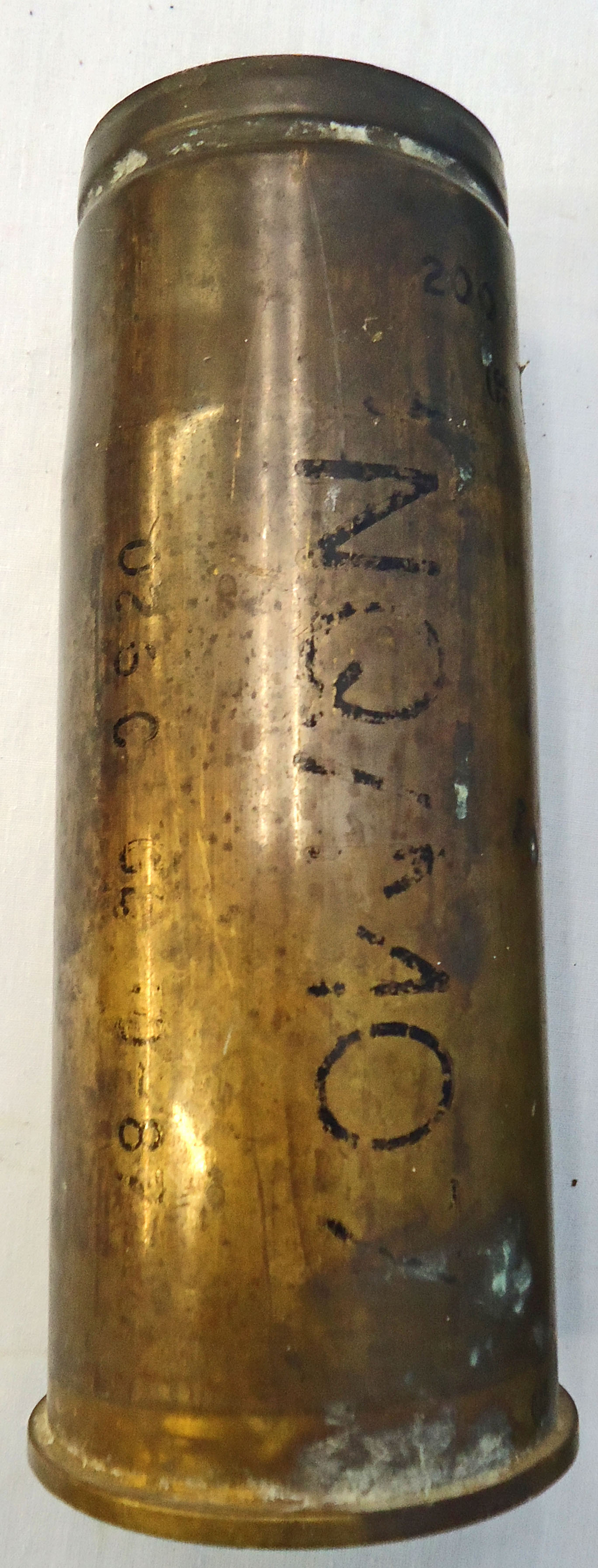 {CATEGORY} - INERT DEACTIVATED. British, Unfired, 76mm ARMDC (76.2x230R) L23A1, Practice HESH/T (High Explosive Squash Head/Trace) Round For The Scorpion light Tank and Saladin Armoured Car. - O 2013 INERT DEACTIVATED. British, Unfired, 76mm ARMDC (76.2x230R) L23A1, Practice HESH/T (High Explosive Squash Head/Trace) Round For The Scorpion light Tank and Saladin Armoured Car. - O 2013  Other Ammunition in 
