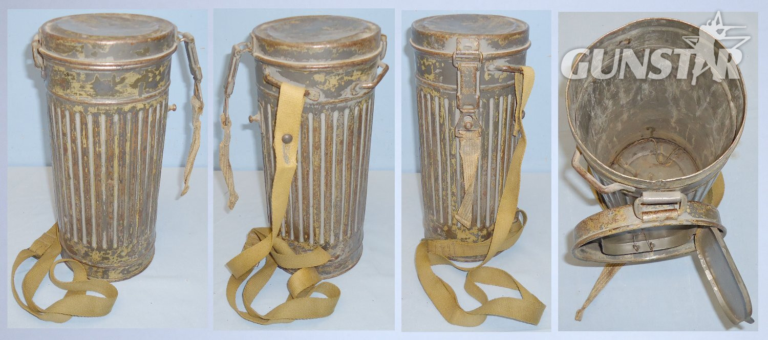  WWII German Model M30 Gas Mask and Canister. HE 850. WWII German Model M30 Gas Mask and Canister. HE 850. Antique & Militaria