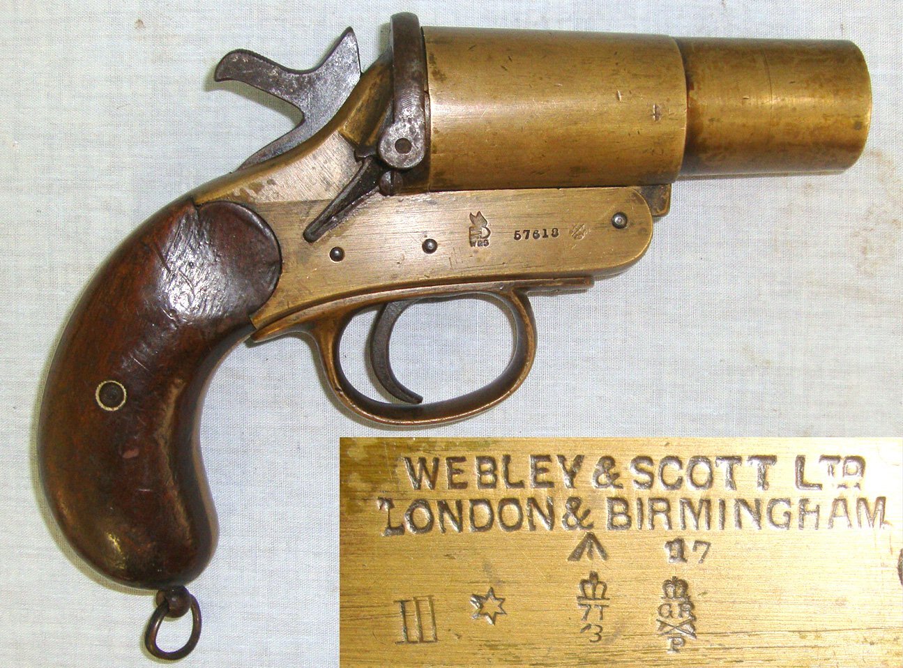 WW1 British WD 1917 Webley & Scott MK III* Brass Trench/ Signal Flare Pistol. D 1526 None Single Shot