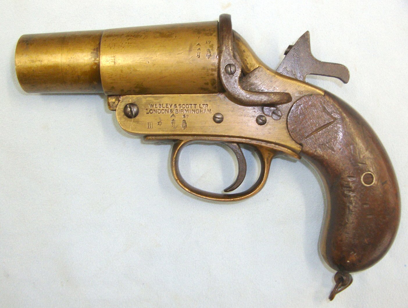  WW1 British WD 1917 Webley & Scott MK III* Brass Trench/ Signal Flare Pistol. D 1526 None Single Shot