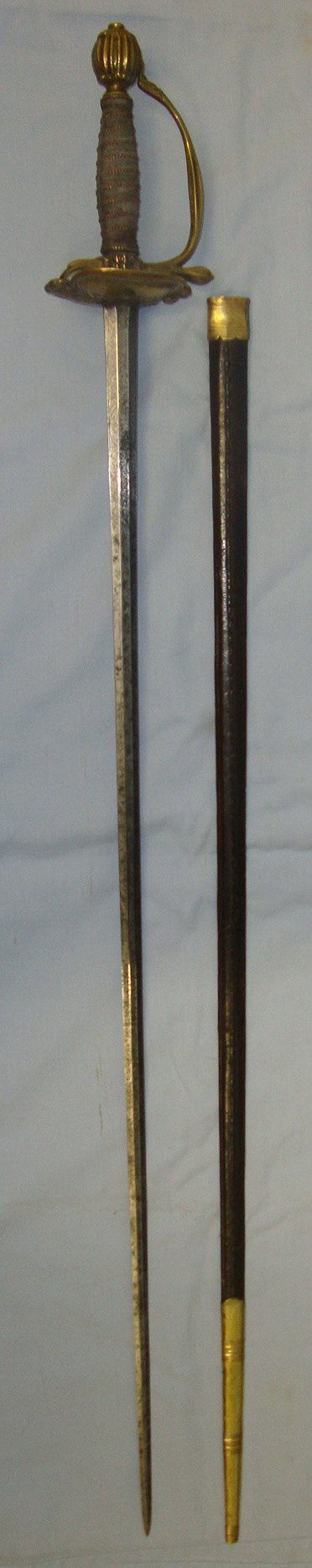  RARE**NAPOLEONIC PENINSULAR WARS ERA, C1800 British Senior Infantry Officer’s Sword With Etched Blade & Rare To Find Scabbard. ED 2940 Sword