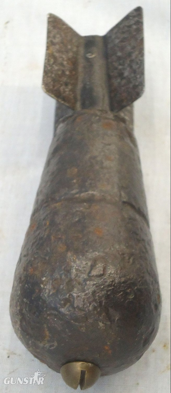 INERT DEACTIATED. *RARE* British WW1, Royal Flying Corps Solid Cast Iron 3lb Practice Bomb. Sn - 22846:101 INERT DEACTIATED. *RARE* British WW1, Royal Flying Corps Solid Cast Iron 3lb Practice Bomb. Sn - 22846:101  Other Ammunition - {CATEGORY}