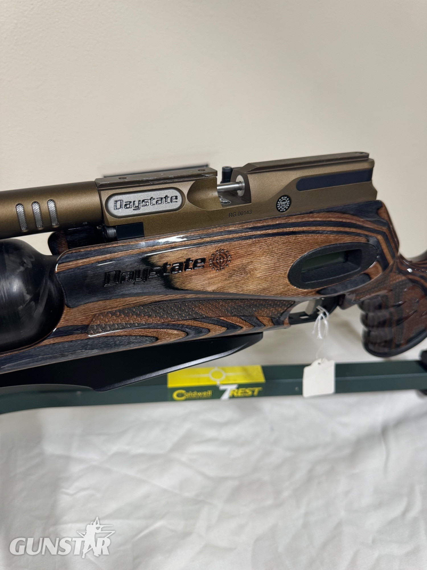 {CATEGORY} - Daystate Red Wolf Heritage LE .22 Boxed Mint Daystate Heritage .22 in 
