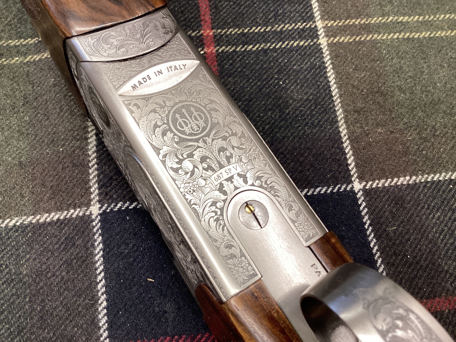  Beretta SILVER PIGEON GRADE 5 GAME SCENE LEFT HAND. Over and Under 12 Bore/gauge
