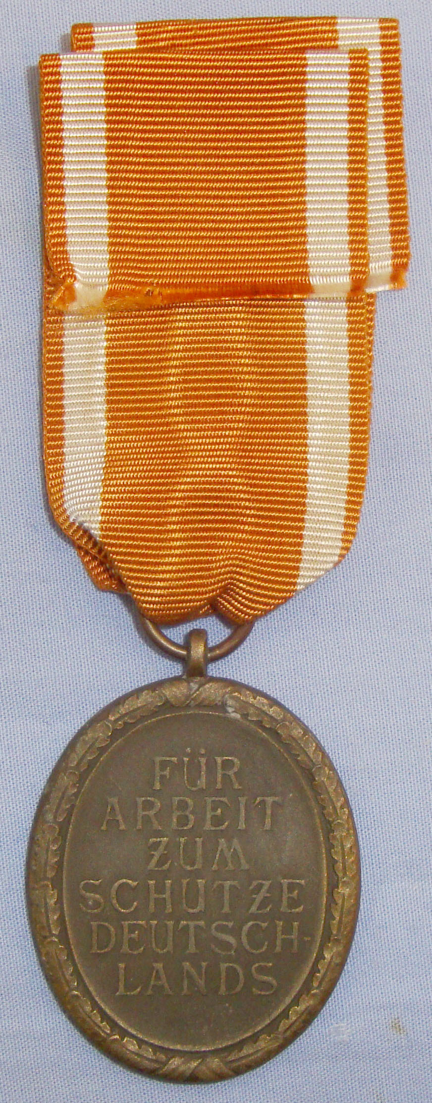  WWII Nazi Issue West Wall Medal and Ribbon. N 126. WWII Nazi Issue West Wall Medal and Ribbon. N 126. Antique & Militaria