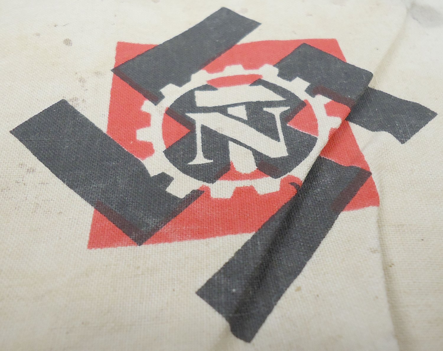 Original Nazi WWII Technical Emergency Corps ‘TeNo’ Armband – Technsiche Nothilife. N 109. Original Nazi WWII Technical Emergency Corps ‘TeNo’ Armband – Technsiche Nothilife. N 109.  Antique & Militaria