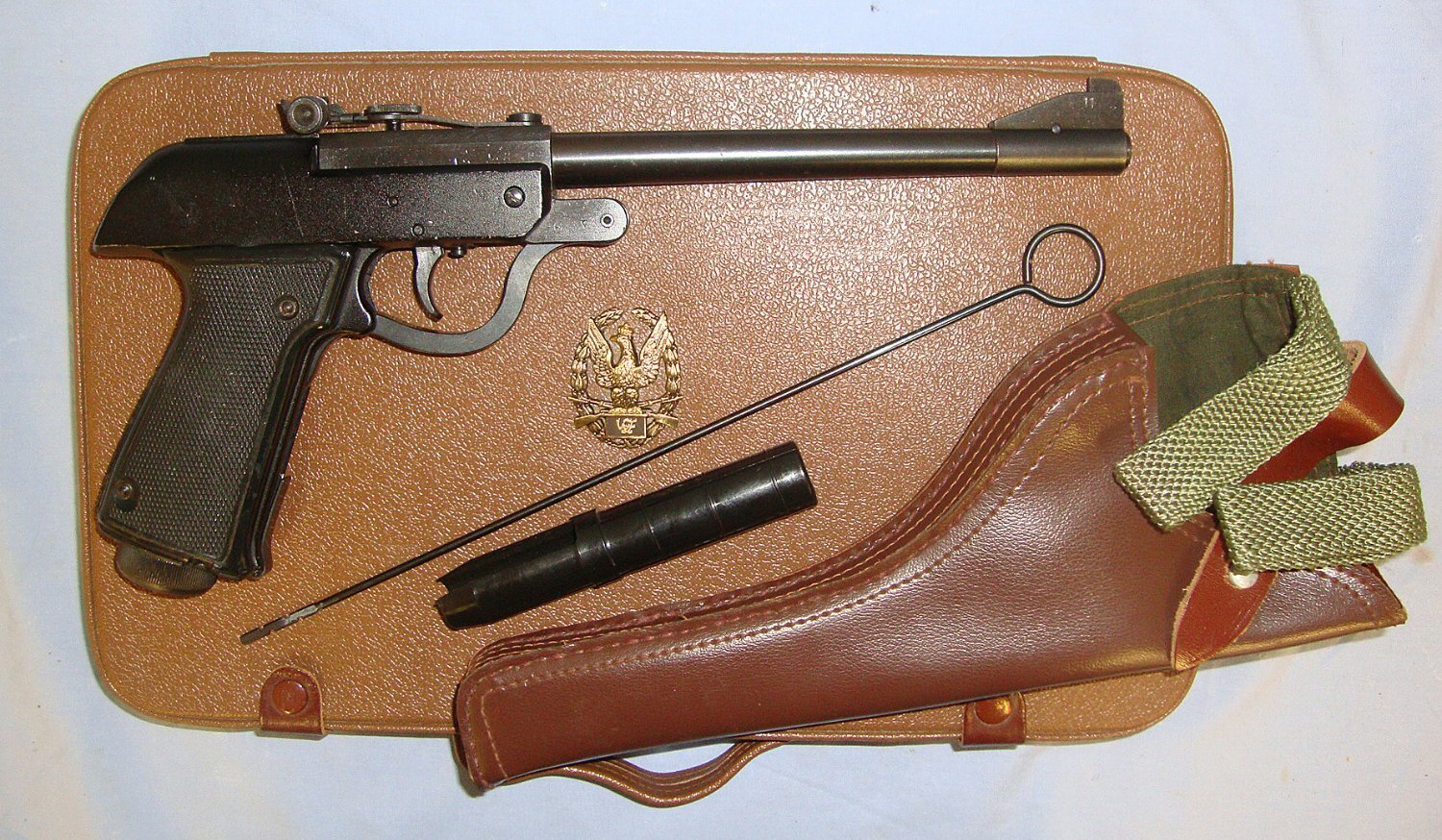 Cased, 1970’s Polish Predom Lucznik .177 calibre Air Pistol (Walther LP 53) With Accessories Including Holster. Sn 23452 predom .177