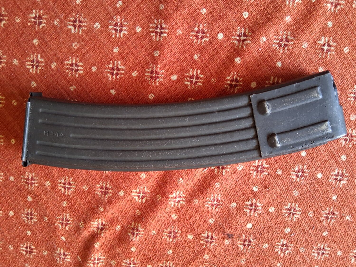 Antique & Militaria