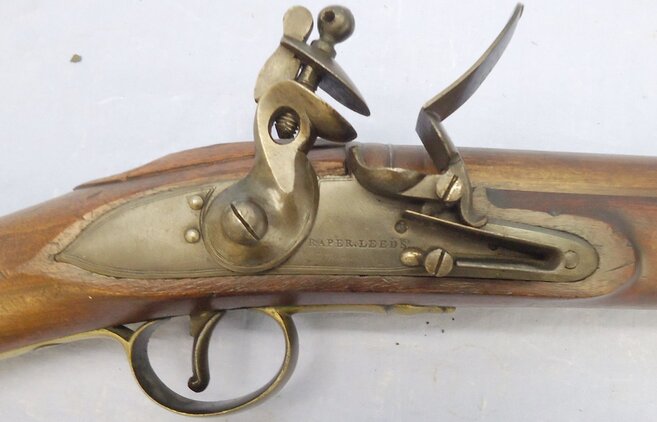 Raper (Leeds) British Officers Musket Bore, Model 1799 Eliott Yeomanry Flintlock Carbine by Raper of Leeds. Sn - 21879 Single Shot .75 Cal Muzzleloader Rifle 