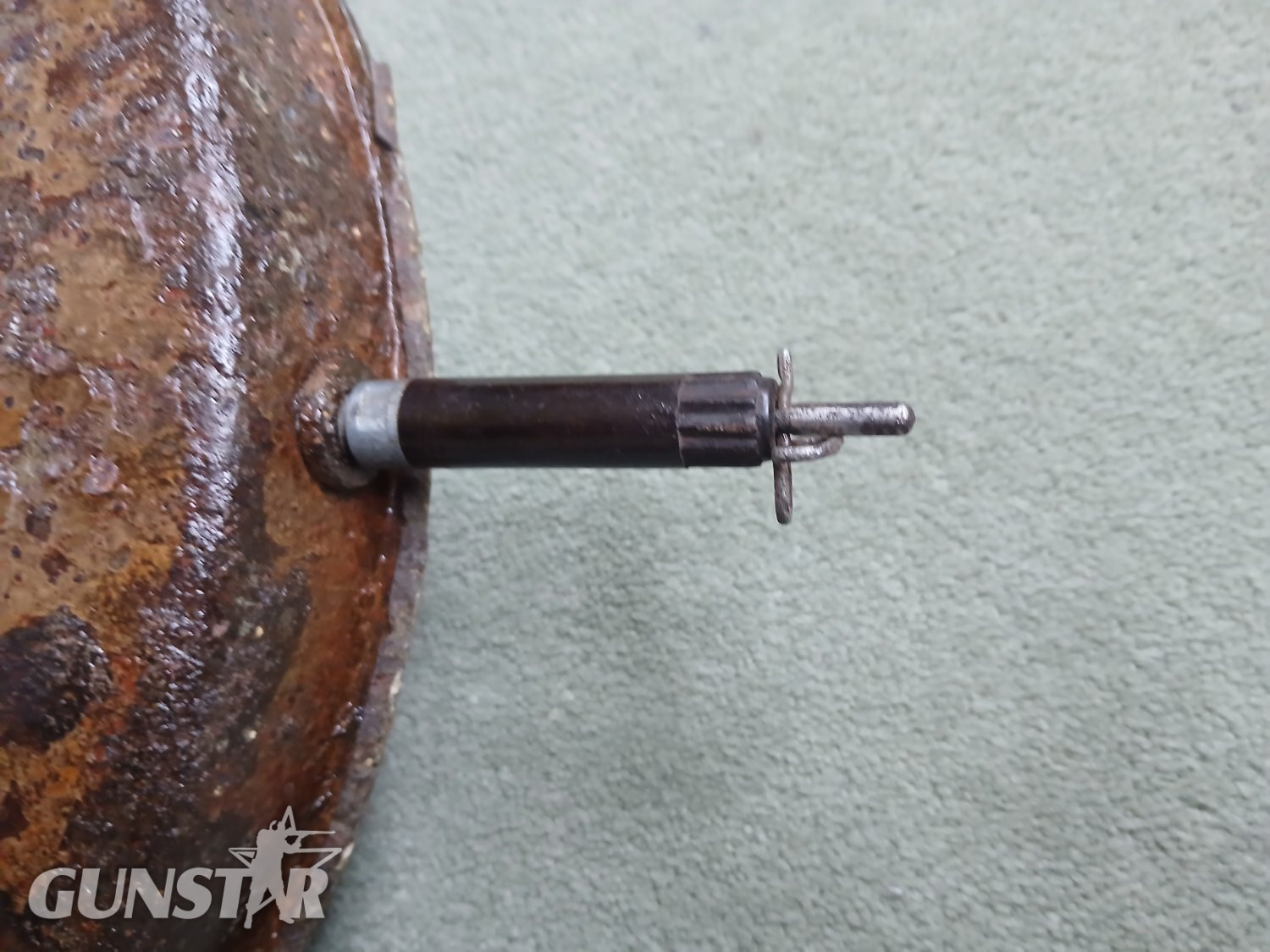Teller Mine Ti 42 with 3 original fuses Obsolete  Artillery - {CATEGORY}