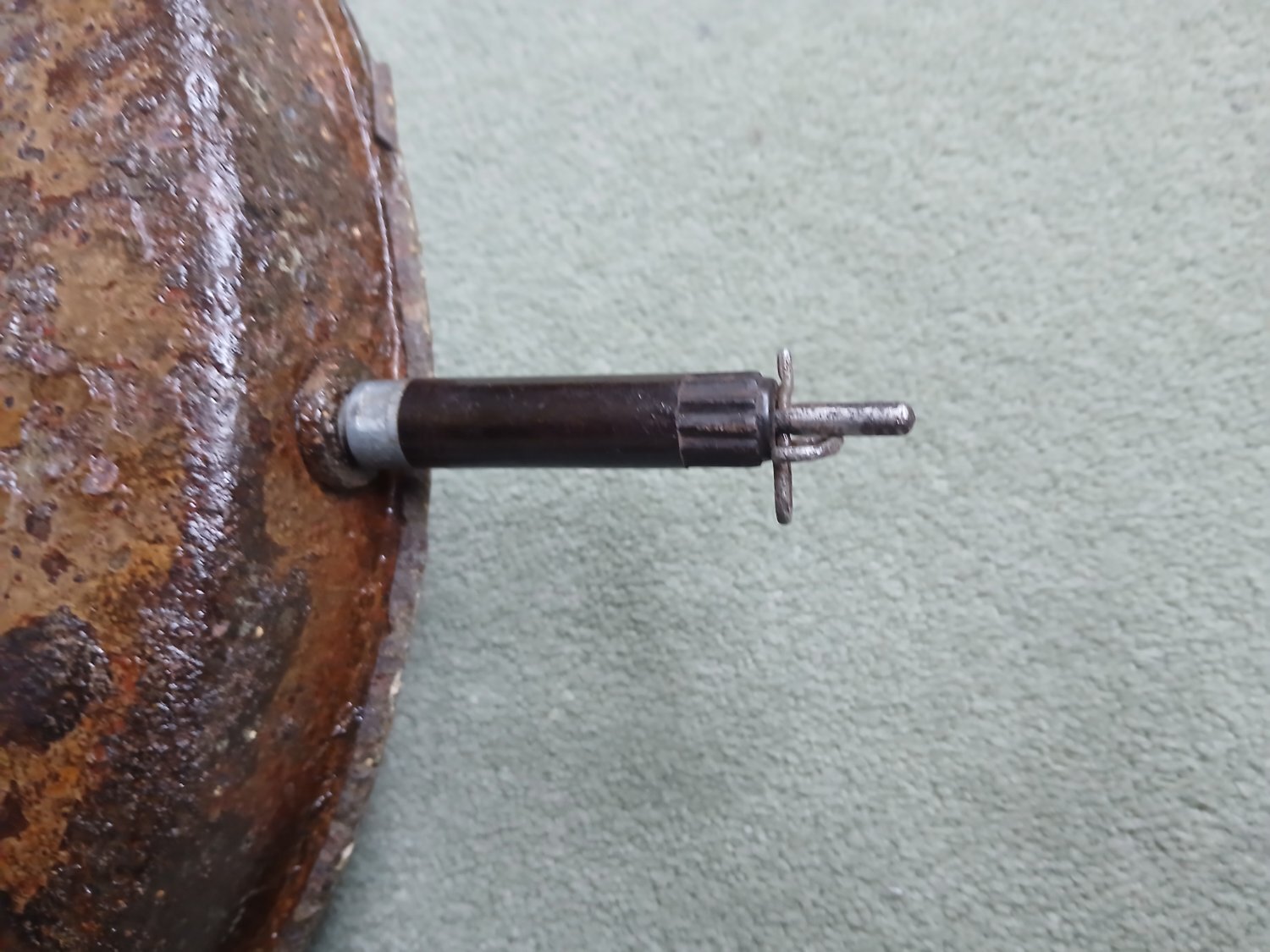 Teller Obsolete Military Gun - {CATEGORY}