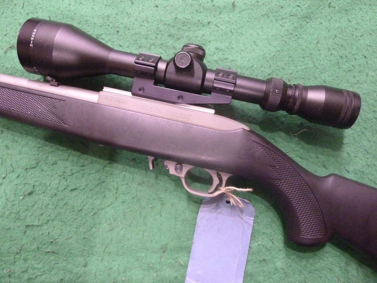 Ruger 10-22 Synthetic Semi-Auto .22 RF Rifle