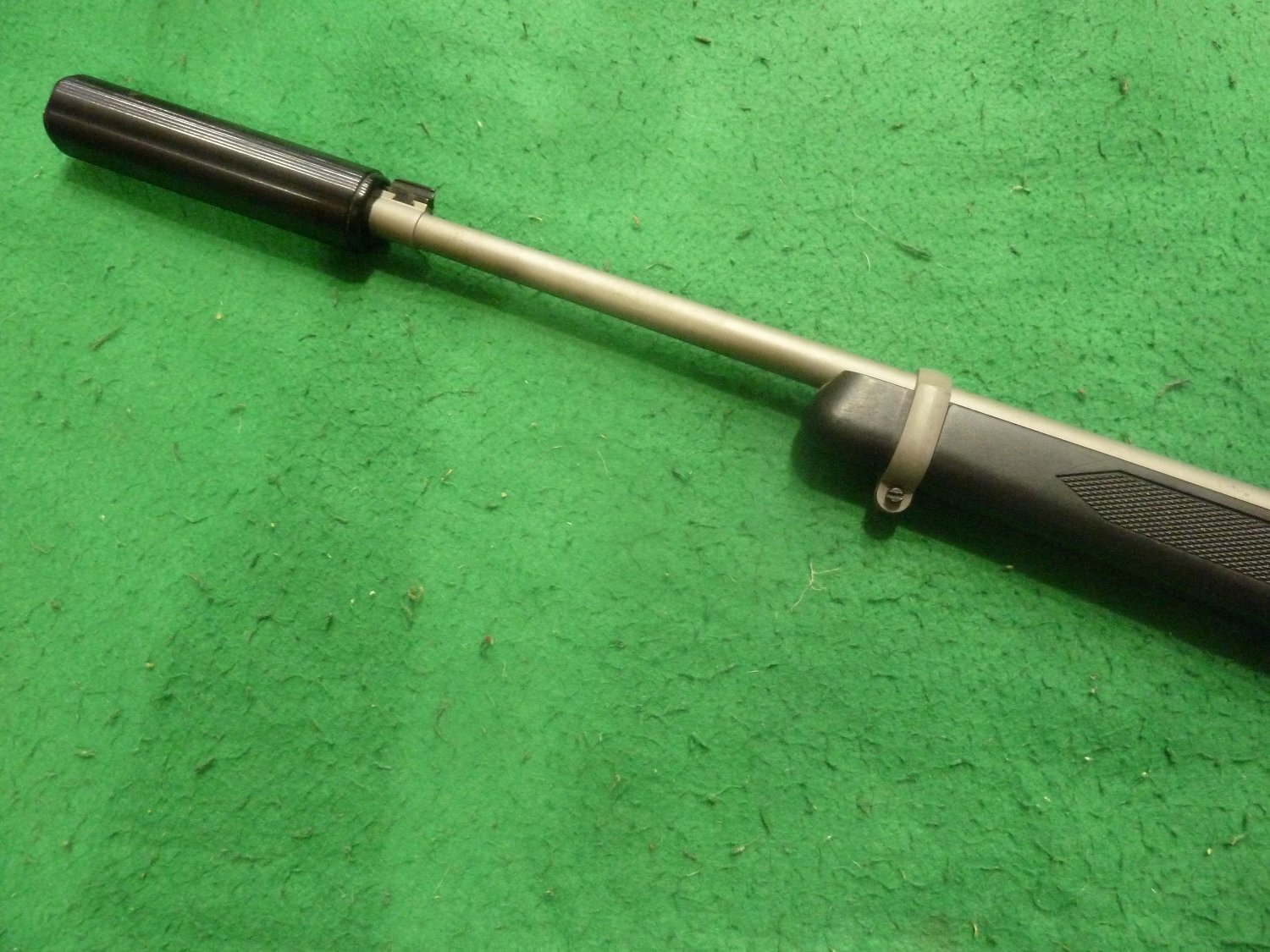  Ruger 10-22 Synthetic Semi-Auto .22 RF Rifle