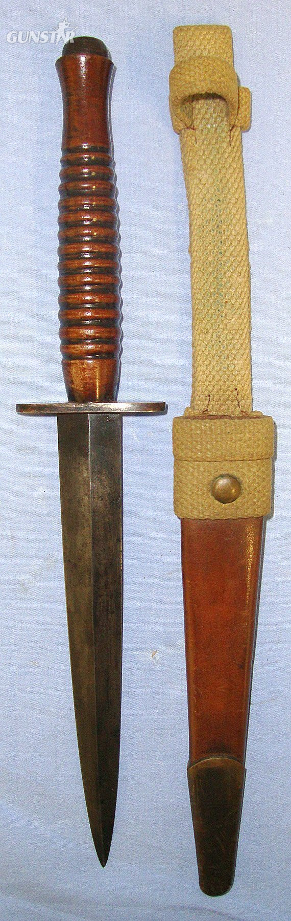 WW2 British Wood Hilt Variant Fairbairn Sykes, FS Far East Operations Commando & RAF Pilot’s Fighting Knife With Wood Hilt & Scabbard With Webbing Frog. Sn 23174:14 Knive in 