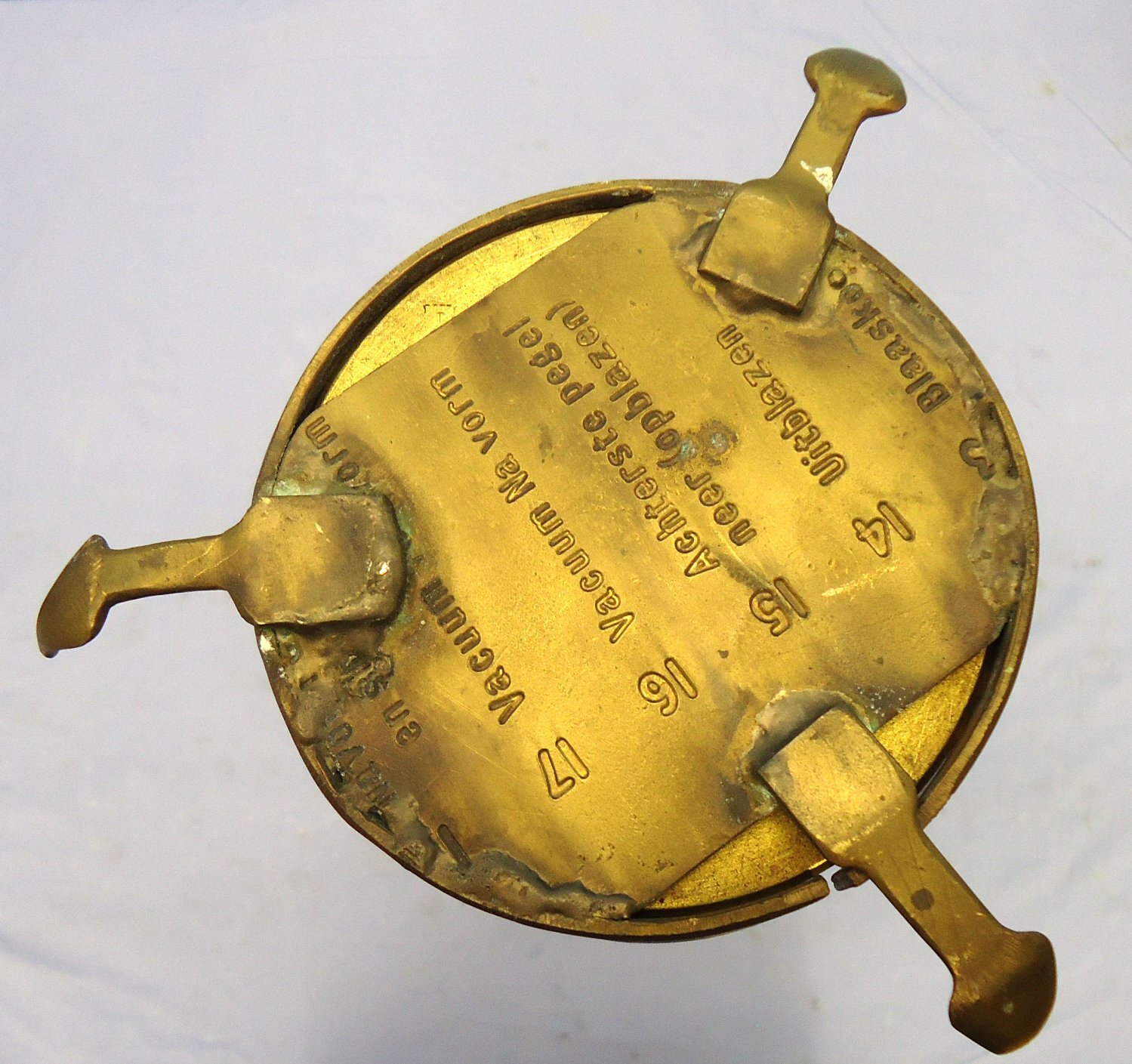  DEACTIVATED INERT. Iraqi War Bring Back by Fast Jet Pilot, Modern Trench Art Soviet Made 85mm Anti Aircraft Gun (80x629R) Cartridge Case. Sn - 22906 DEACTIVATED INERT. Iraqi War Bring Back by Fast Jet Pilot, Modern Trench Art Soviet Made 85mm Anti Aircraft Gun (80x629R) Cartridge Case. Sn - 22906 Antique & Militaria