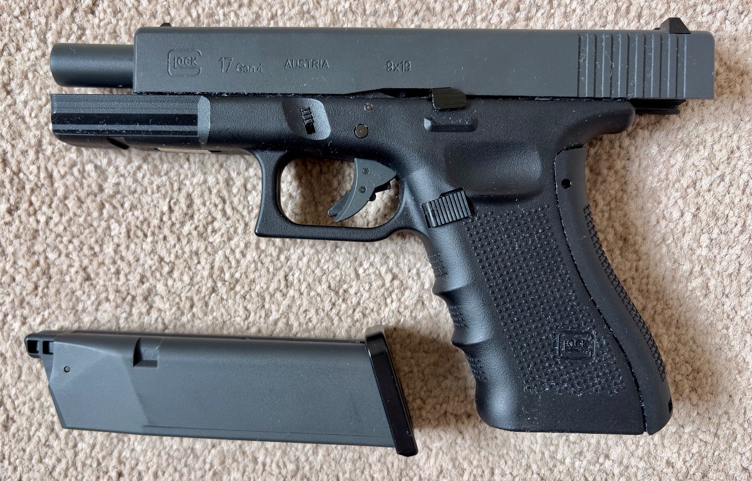 Umarex Glock 17 Gen 4 4.5mm - {CATEGORY}