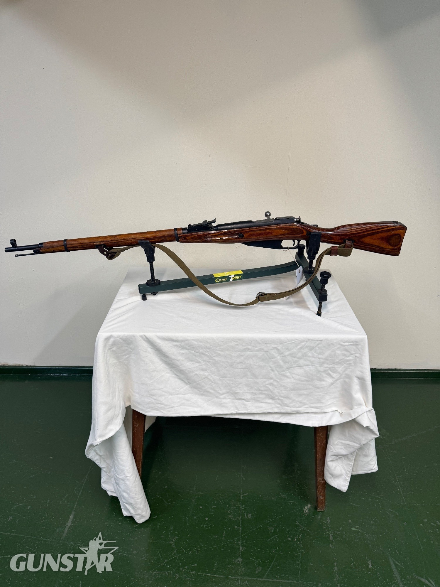 Moisin Nagant 7.62 x 53R. Bolt Action Rifle. 1943R. Fully marked.  7.62 x 53R Bolt Action 7.62x54mmR (Mosin-Nagant) Rifle in 