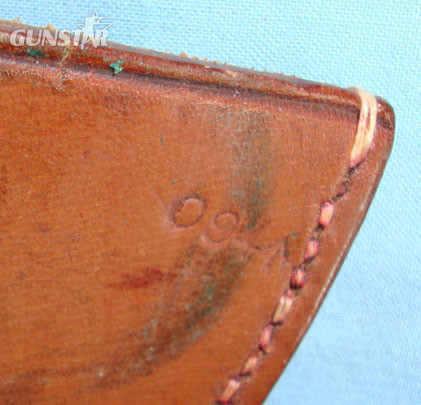  British WD Brown Leather Open Top Holster For Webley .455 Service Revolvers For Machine Gun Crews British WD Brown Leather Open Top Holster For Webley .455 Serv Care & Storage
