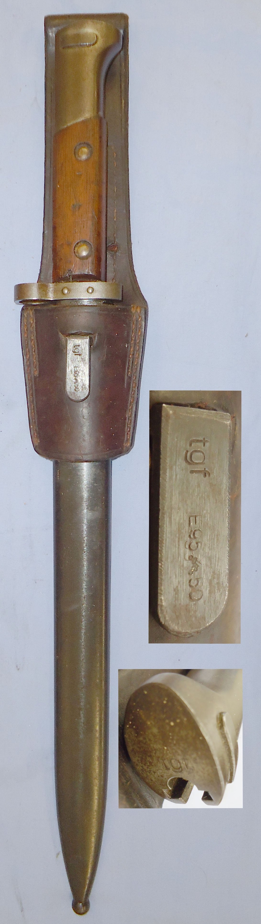 Czechoslovakian V-24 Bayonet Scabbard & Frog. 22534:4. Bayonet