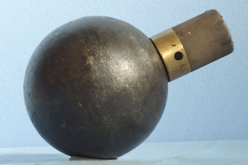 French Pattern 1914 Bracelet Ball Grenade With Complete Friction Fuse French Pattern 1914 Bracelet Ball Grenade With Complete Friction Fuse Antique & Militaria