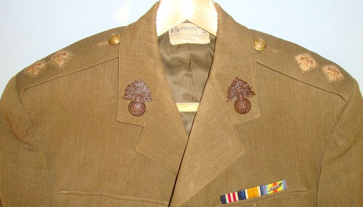 Gieves Ltd. 1918 British Officer's Uniform Khaki Jacket By Gieves Ltd To 2nd Lie 1918 British Officer's Uniform Khaki Jacket By Gieves Ltd To 2nd Lieutenant D.E. Clothing