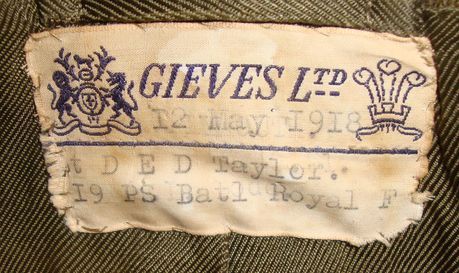  Gieves Ltd. 1918 British Officer's Uniform Khaki Jacket By Gieves Ltd To 2nd Lie 1918 British Officer's Uniform Khaki Jacket By Gieves Ltd To 2nd Lieutenant D.E. Clothing