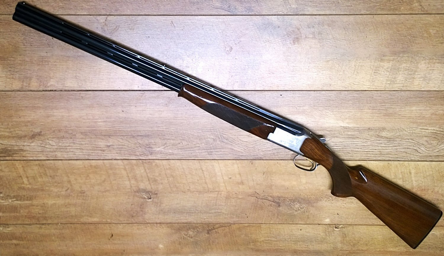 Browning B325 Over and Under 12 Bore/gauge 