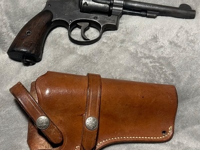 Smith & Wesson Smith & Wesson .38 Victory model Revolver .38 Revolver