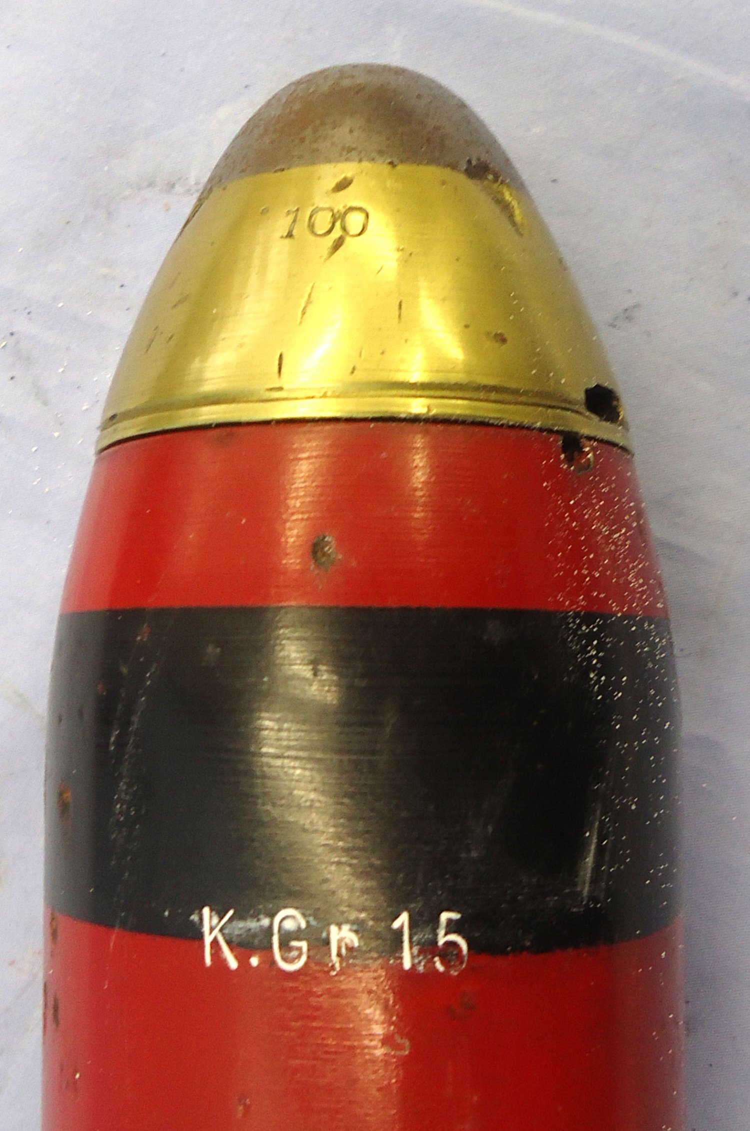 {CATEGORY} - INERT DEACTIVATED. Unfired, German WW1, 1915 Dated, 77mm (77x229R) K.Gr 15 High Explosive Round. O 2425 INERT DEACTIVATED. Unfired, German WW1, 1915 Dated, 77mm (77x229R) K.Gr 15 High Explosive Round. O 2425 Various Other Ammunition