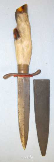  WWI German Deer Foot \'Acier Superieur Garanti\' Trench Dagger. ED 2212. Knive