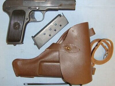 ALL MATCHING NUMBERS INCLUDING MAGAZINES**Cold War 1952 Russian Izhevsk Arsenal Tokarev TT-33 7.62mm Semi Automatic Pistol With 2 Magazines, Leather Lanyard & Cleaning Rod**UK/EU DEACTIVATION CERTIFICATED** Sn 17865:15 None Semi Auto